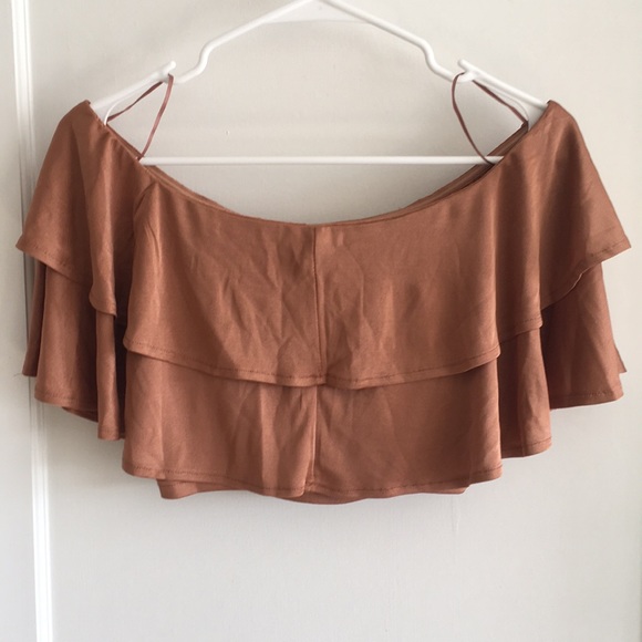 NWOT Akira bronze ruffle crop top - Picture 2 of 3